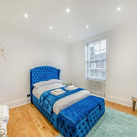 Blossom - Uk45970 亚姆